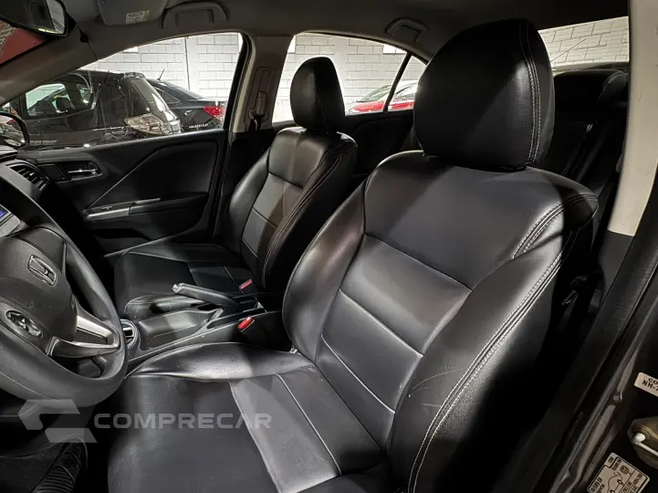 CITY 1.5 LX Sedan 16V