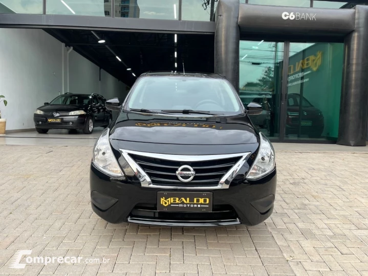 VERSA 1.0 12V FlexStart 4p Mec.