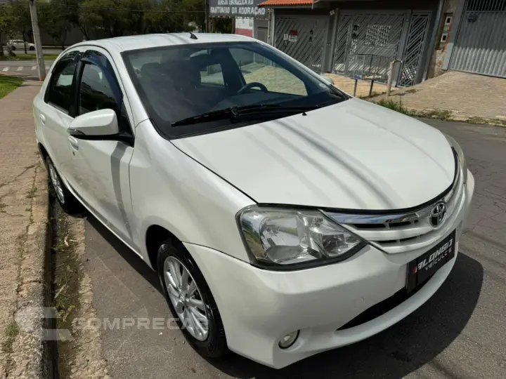 Etios Sedan 1.5 XLS