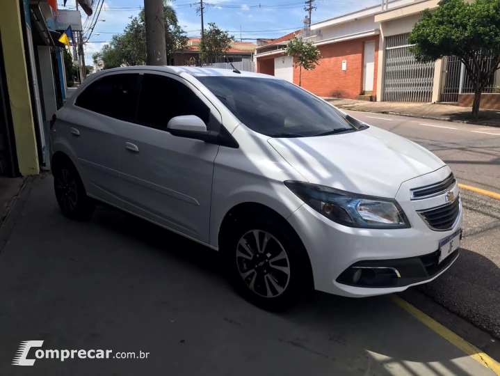 ONIX 1.4 MPFI LTZ 8V