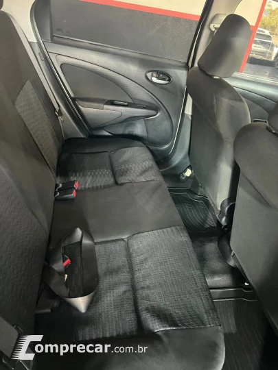 ETIOS 1.5 XLS Sedan 16V