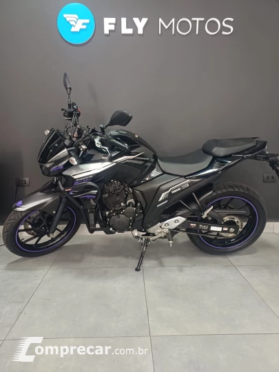 FZ25 FAZER LE (PANTERA NEGRA)