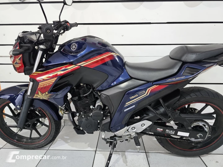 FZ25 FAZER LE