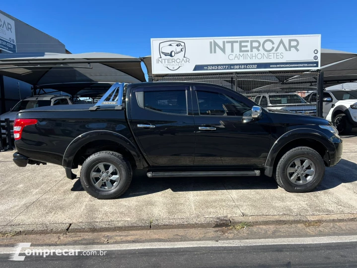 L200 TRITON 2.4 16V Turbo Sport HPE CD 4X4