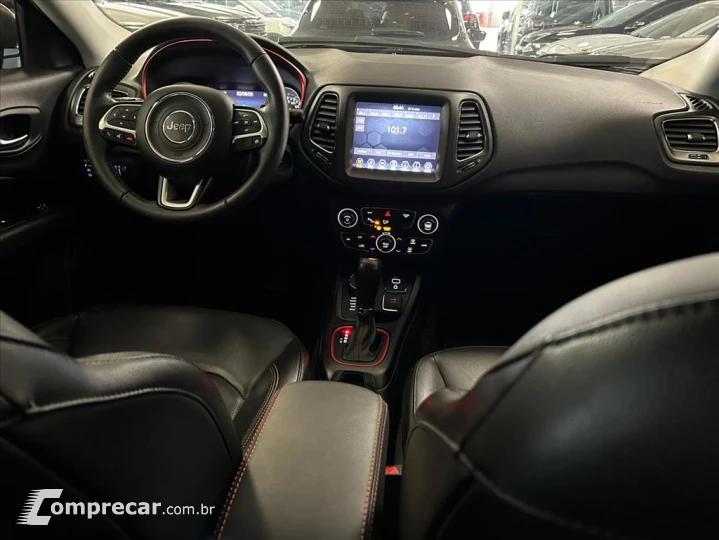 COMPASS 2.0 16V DIESEL TRAILHAWK 4X4 AUTOMÁTICO