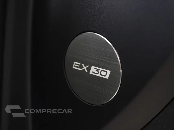 EX30 51 KW ELÉTRICO CORE