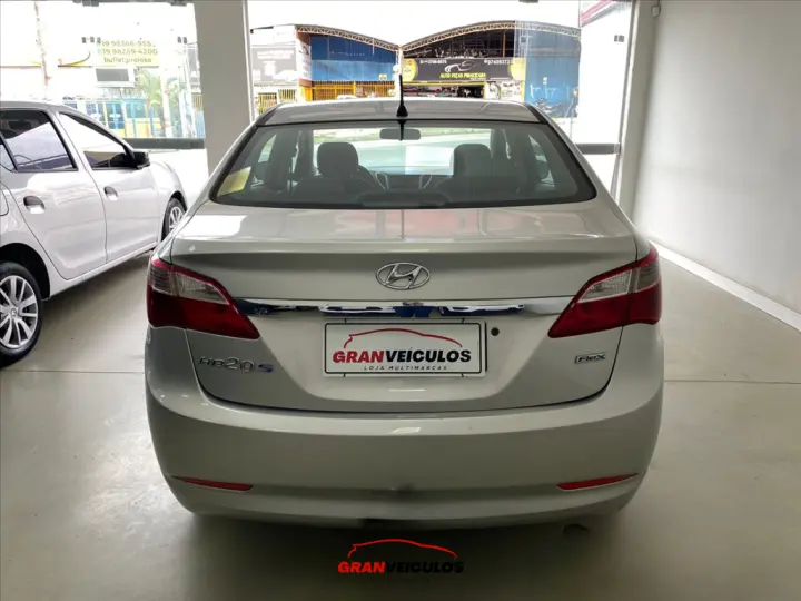 HB20S 1.0 COMFORT PLUS 12V FLEX 4P MANUAL