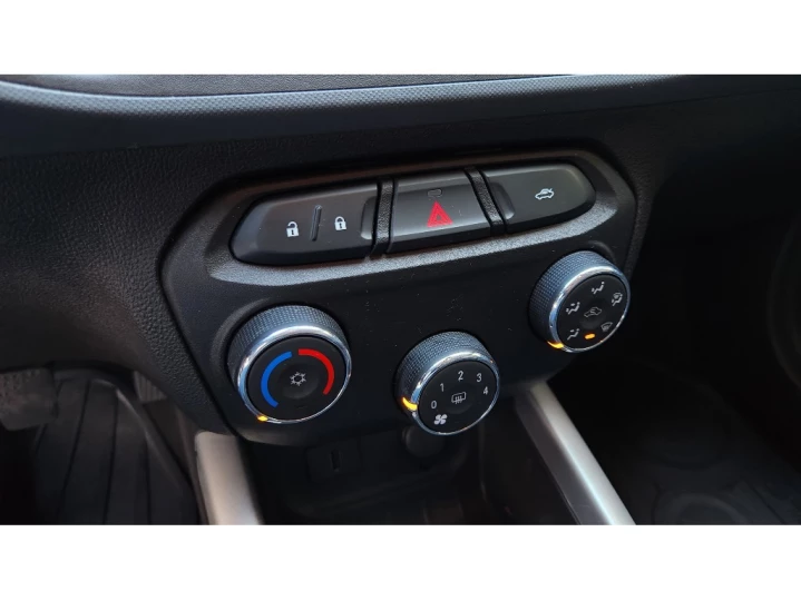 ONIX 1.4 MPFI ACTIV 8V FLEX 4P MANUAL