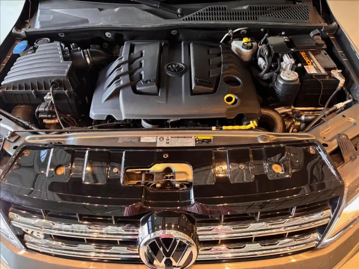 AMAROK 3.0 V6 TDI DIESEL HIGHLINE CD 4MOTION AUTO