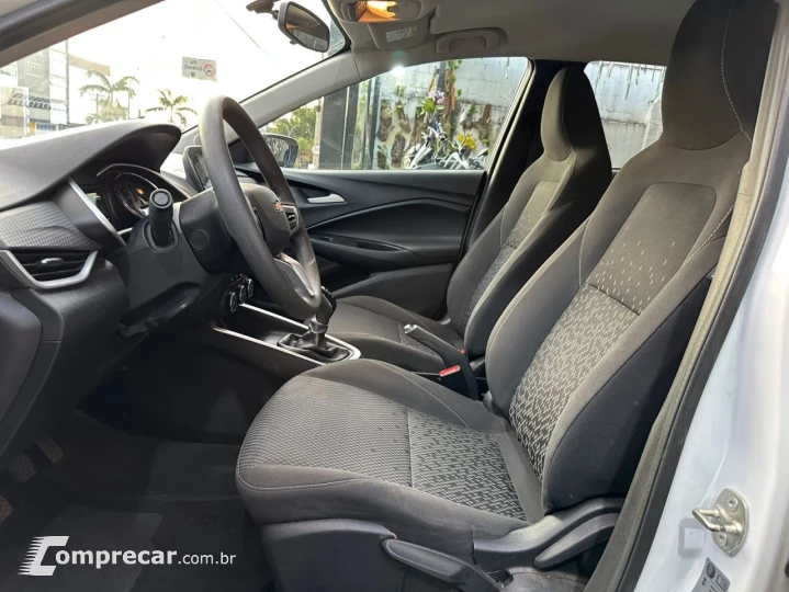 ONIX SEDAN Plus LT 1.0 12V TB Flex Mec.