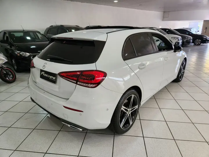 A 250 2.0 16V 4P CGI VISION 7G-DCT AUTOMÁTICO