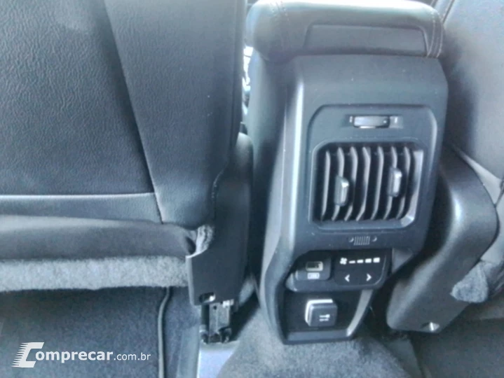 COMMANDER 2.0 TD380 TURBO DIESEL LIMITED AT9