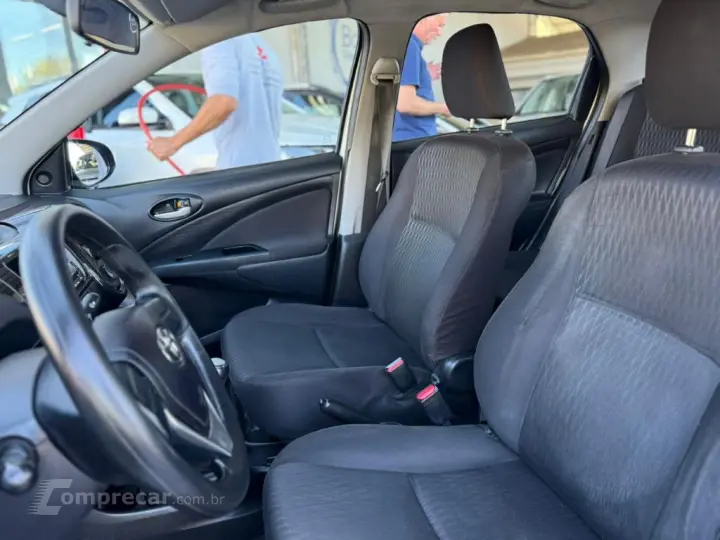 ETIOS X Sedan 1.5 Flex 16V 4p Mec.