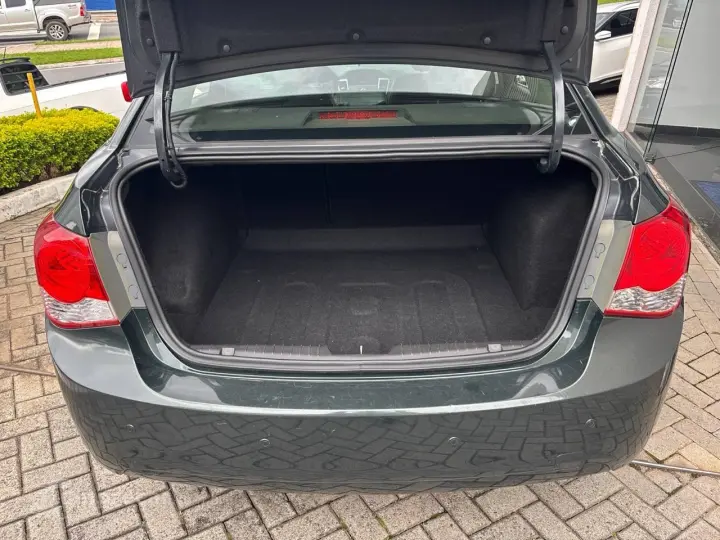 CRUZE LT 1.8 16V FlexPower 4p Aut.