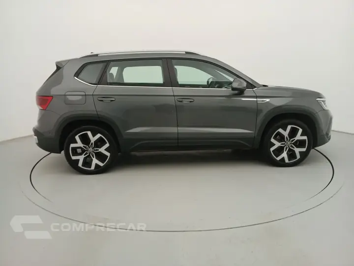 TAOS 1.4 250 TSI TOTAL FLEX HIGHLINE AUTOMÁTICO