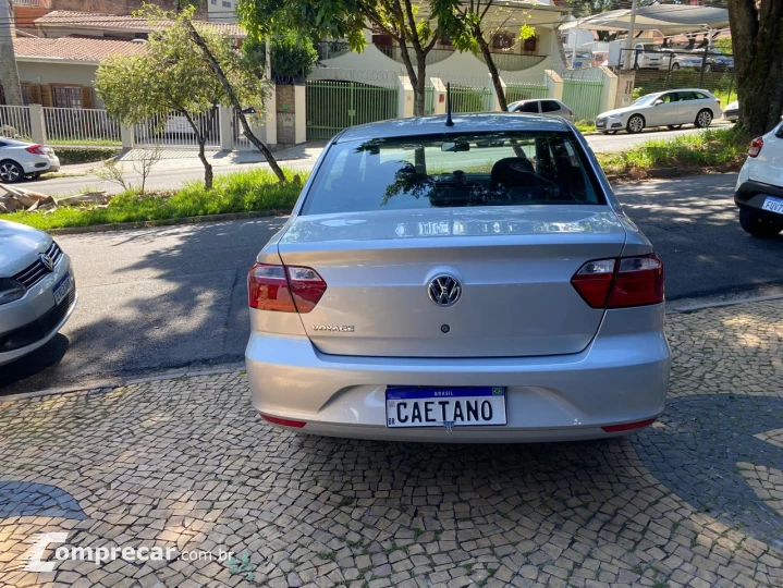 VOYAGE 1.0 12V MPI Totalflex