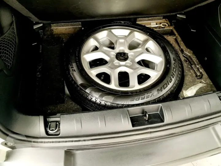 Renegade Sport 1.8 4x2 Flex 16V Mec.