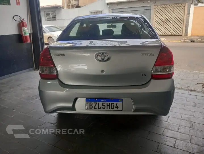 ETIOS 1.5 X Sedan 16V