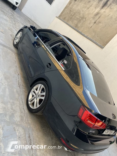 JETTA 2.0 TSI Highline 211cv