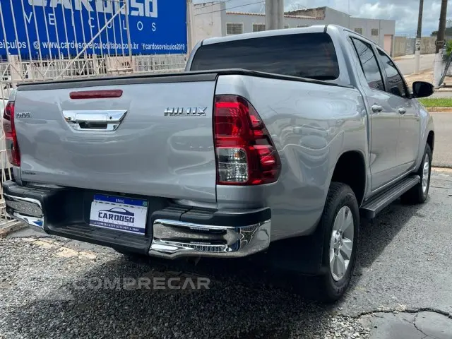 HILUX - 2.7 SR 4x2 CD 16v 4P MANUAL