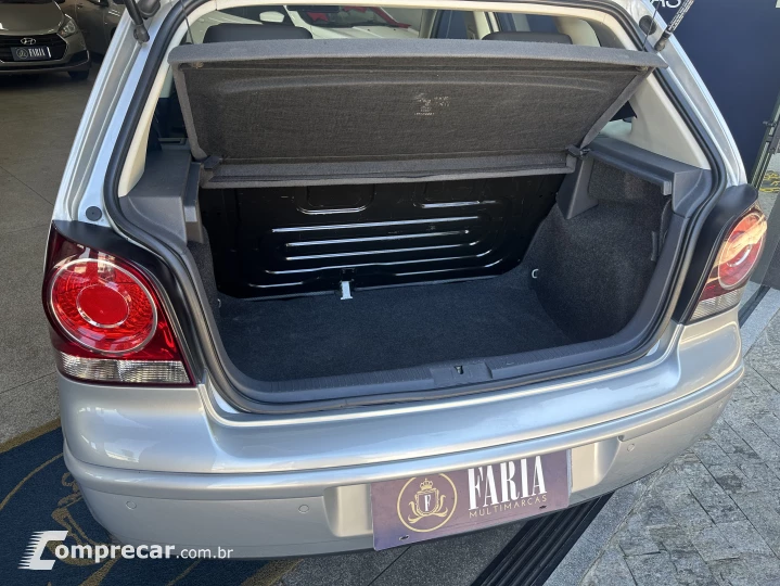 POLO 1.6 MI Plus 8V