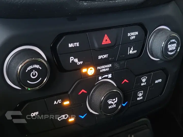 RENEGADE 1.3 T270 TURBO FLEX LONGITUDE AT6