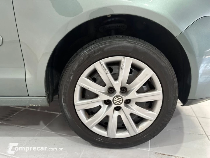 Polo Hatch 1.6 4P FLEX