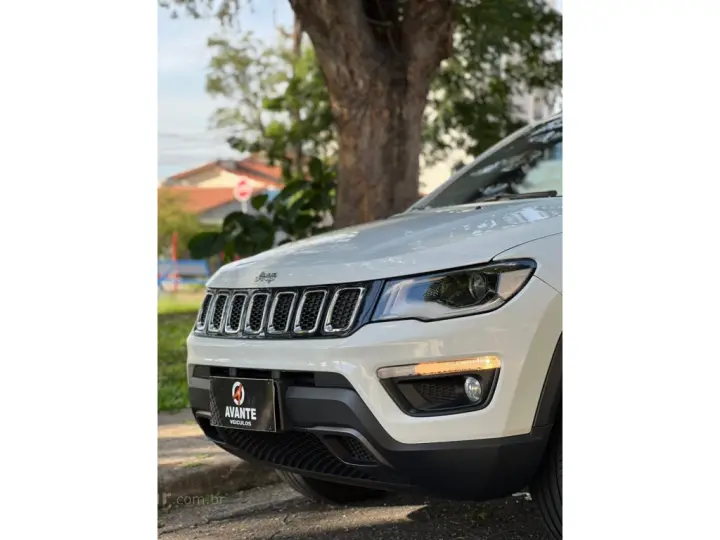 COMPASS 2.0 16V DIESEL LONGITUDE 4X4 AUTOMÁTICO