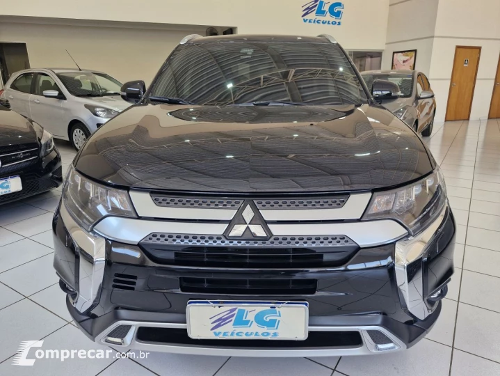 Outlander 3.0 V6 24V 4P HPE-S AWD AUTOMÁTICO