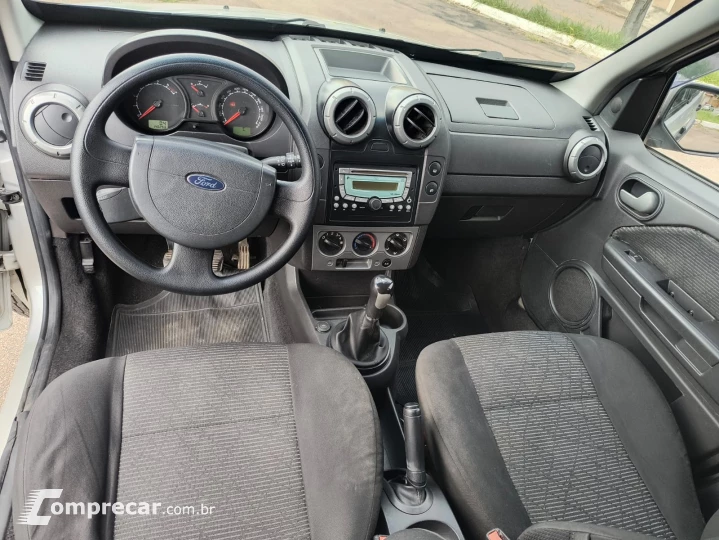 ECOSPORT 1.6 Freestyle 8V