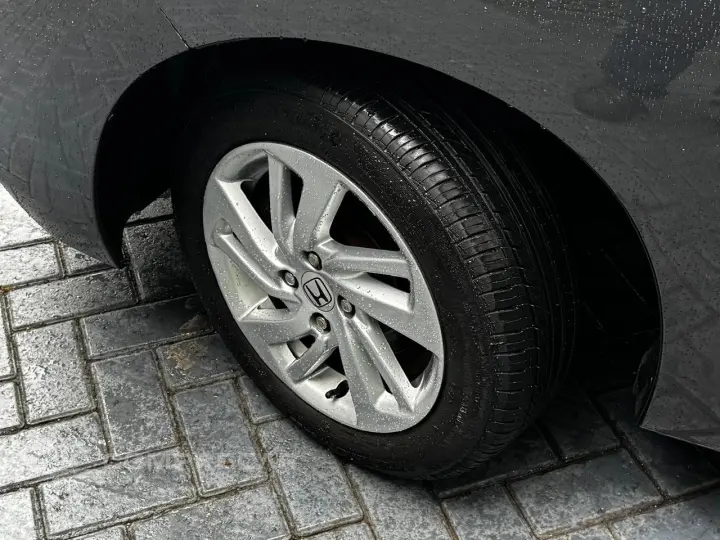 FIT 1.5 LX 16V