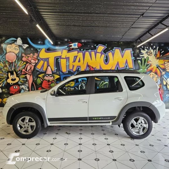 DUSTER 20 D 4X2