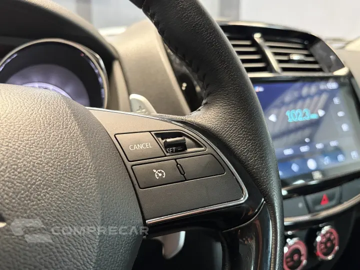 OUTLANDER 2.0 MIVEC FLEX SPORT HPE AWD AUTOMÁTICO