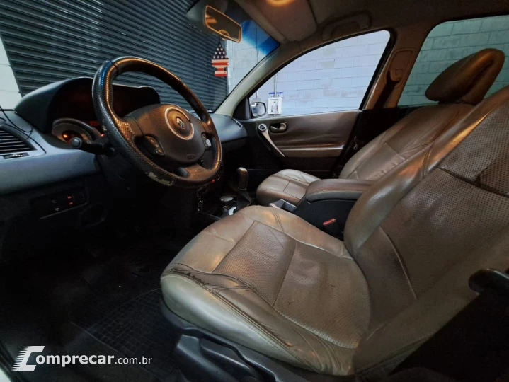 Mégane 1.6 Dynamique Grand Tour 16V Flex 4P Manual