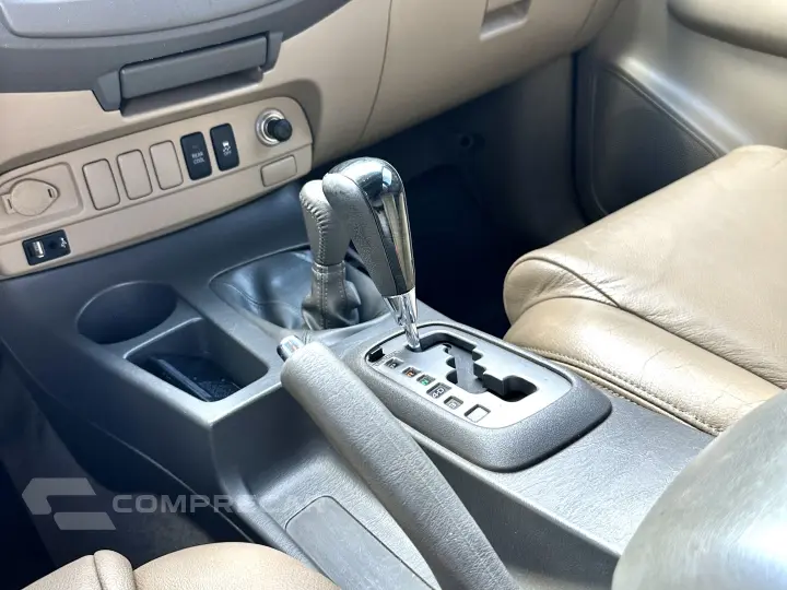 HILUX SW4 3.0 SRV 4X4 16V TURBO INTERCOOLER DIESEL 4P AUTOMÁ