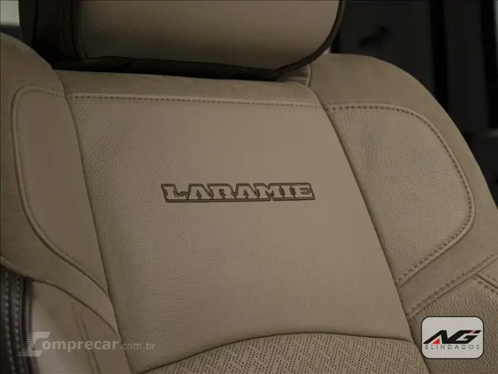 2500 6.7 I6 Turbo Laramie CD 4X4