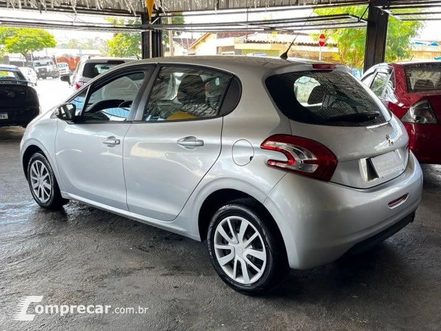 208 - 1.5 ACTIVE 8V 4P MANUAL