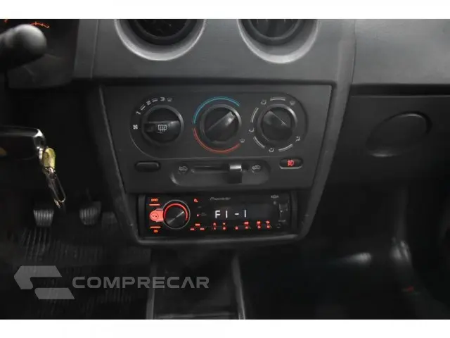 CELTA - 1.0 MPFI VHCE SPIRIT 8V 4P MANUAL