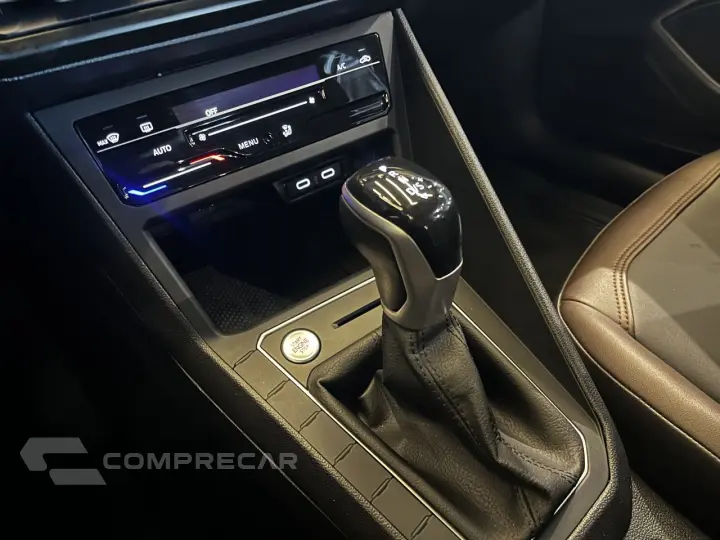 Virtus 1.0 4P 200 TSI FLEX HIGHLINE AUTOMÁTICO