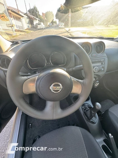 Versa 1.6 SV manual