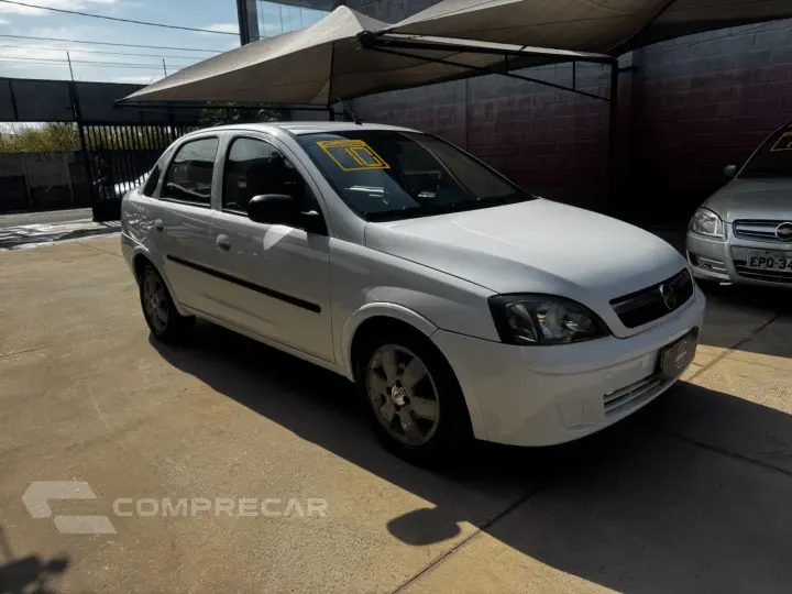 Corsa Sedan 1.4 4P MAXX FLEX