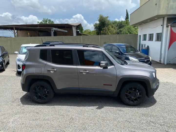 RENEGADE 1.8 16V Sport