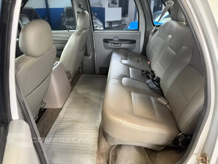 F-250 Tropical 4.2 CE / CD Diesel TB