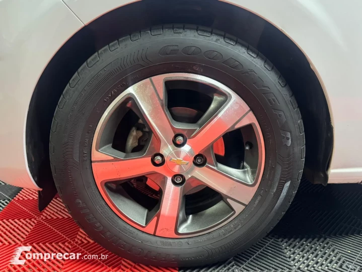 PRISMA 1.4 MPFI LTZ 8V FLEX 4P AUTOMÁTICO