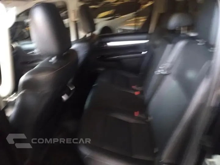 HILUX CD SRV 4X4 2.8 TDI DIESEL AUT.