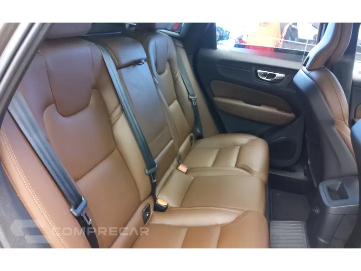 XC60 2.0 T8 RECHARGE ULTIMATE AWD GEARTRONIC