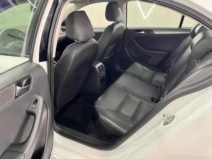 JETTA 1.4 16V TSI Comfortline