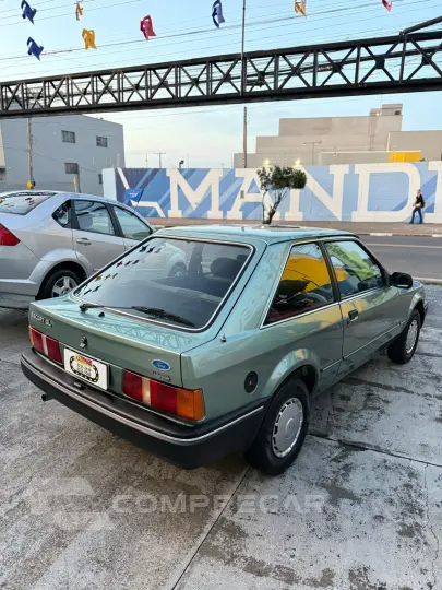 ESCORT 1.6 GL 8V