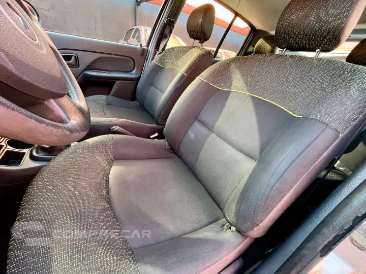 CLIO 1.0 Expression 16V Hi-power