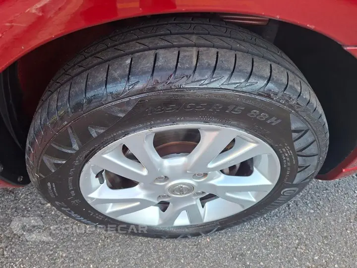 Livina 1.8 S 16V Flex 4P Automático